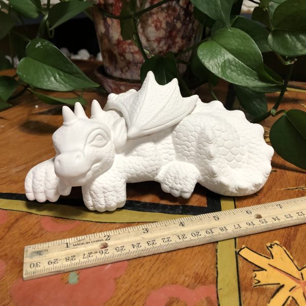 Dragon (Shelf sitter)