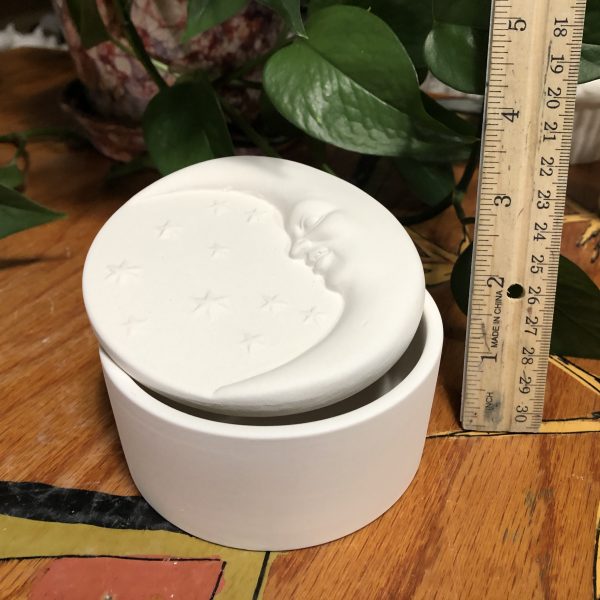 Moon Box