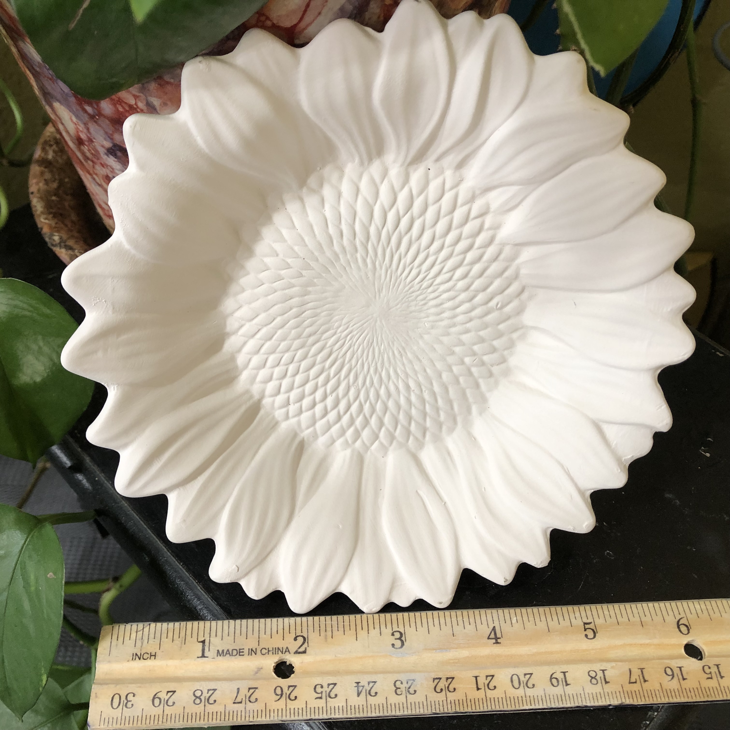 Sunflower Dish 6"